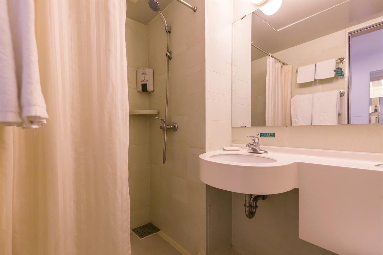 ג'יאדינג Jinjiang Inn Select Shanghai Nanxiang Minzhu Street מראה חיצוני תמונה