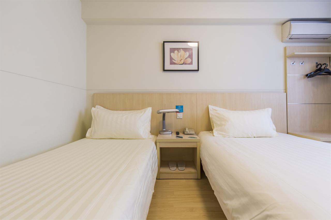 ג'יאדינג Jinjiang Inn Select Shanghai Nanxiang Minzhu Street מראה חיצוני תמונה